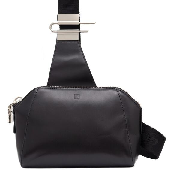 1.5k.$ GIVENCHY Men’s Box Calfskin Antigona U Crossbody Bag Black - Picture 4 of 16
